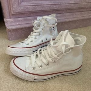 White women’s converse